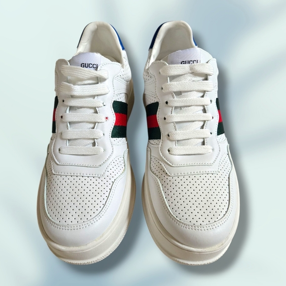 Shoes - Womens Shoes